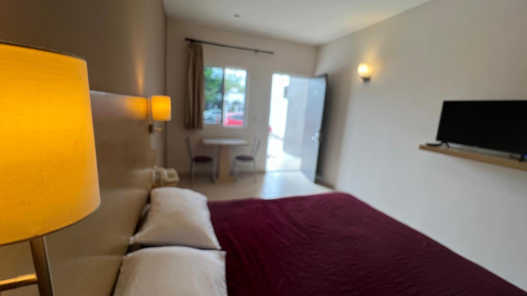Nova Hotel Cadereyta Jiménez Eksteriør bilde