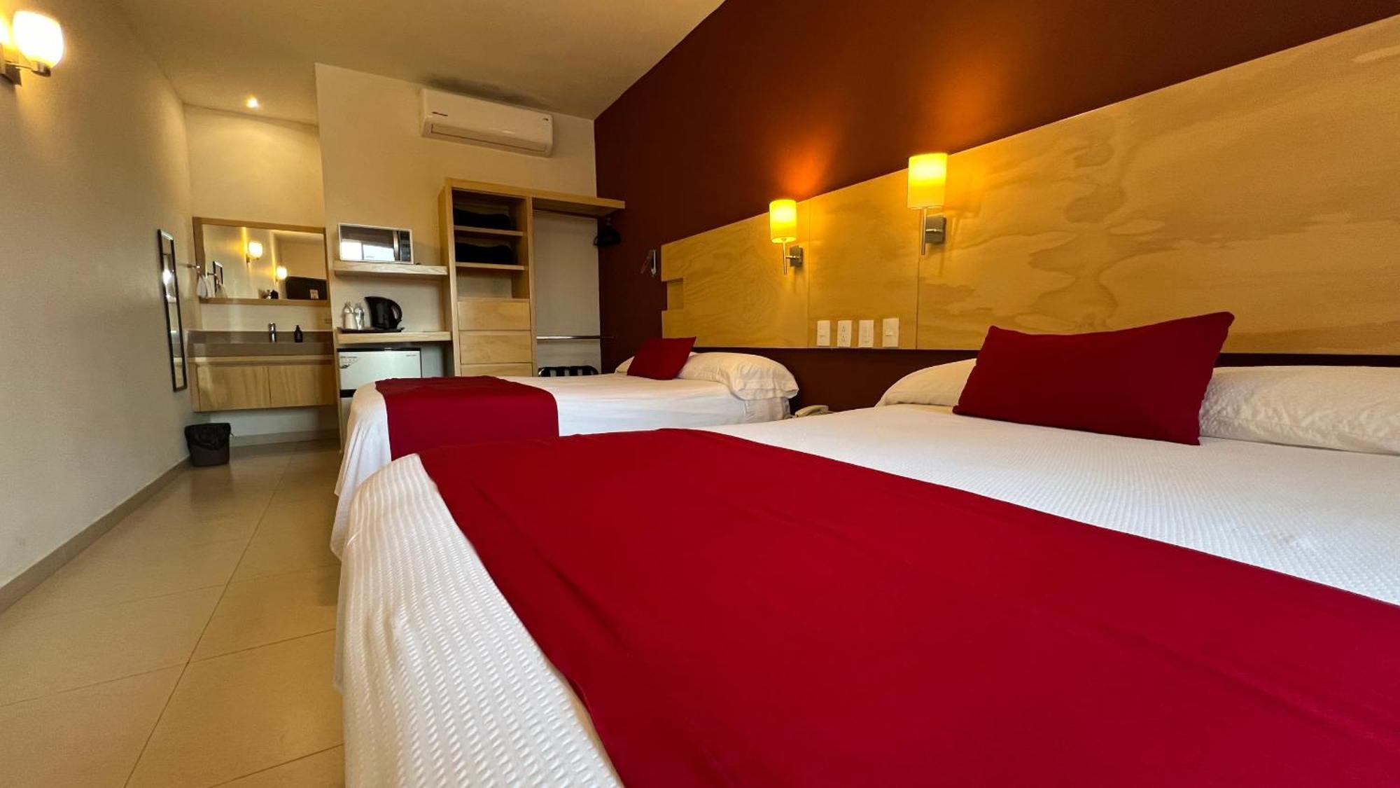 Nova Hotel Cadereyta Jiménez Eksteriør bilde