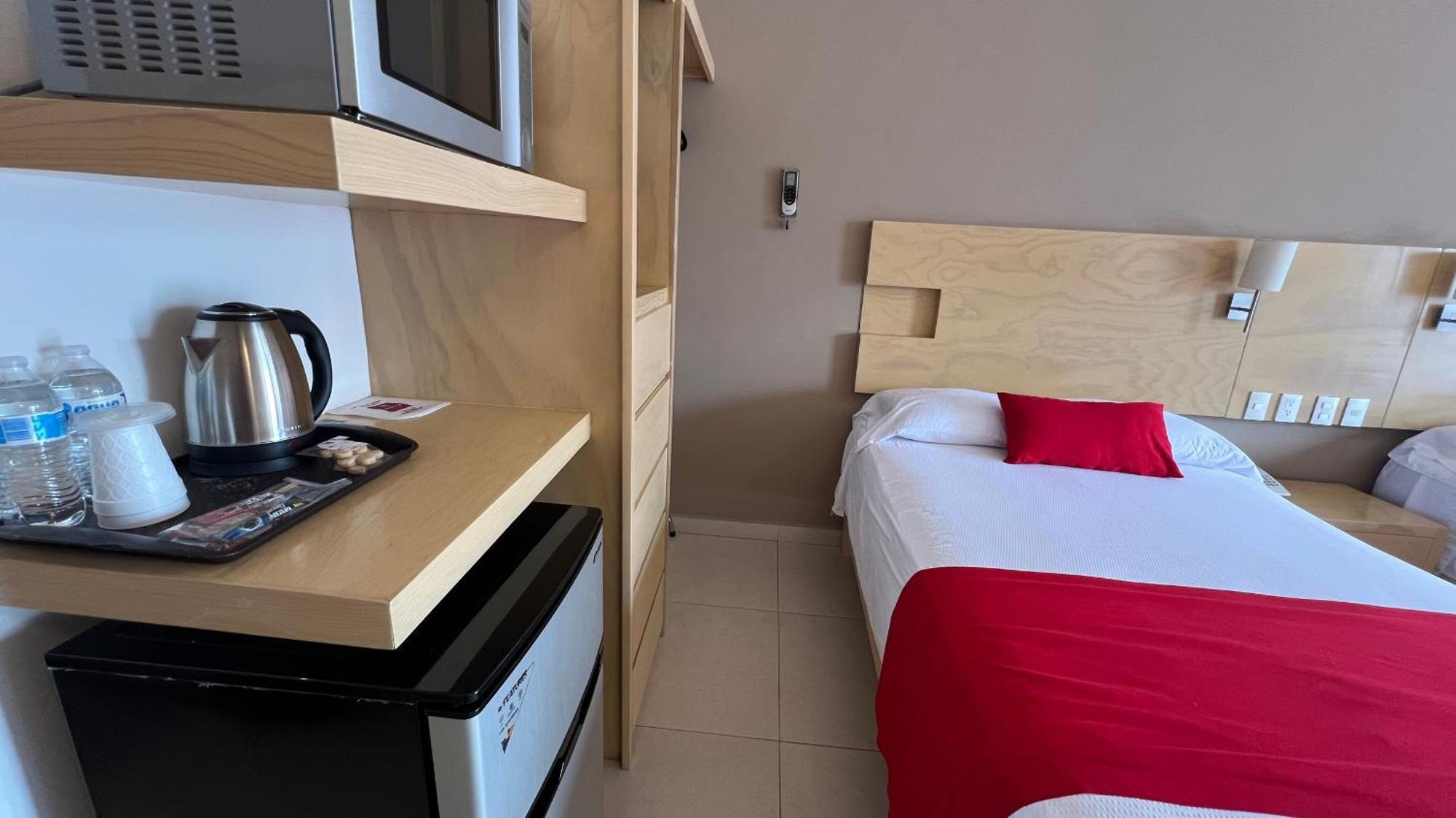 Nova Hotel Cadereyta Jiménez Eksteriør bilde