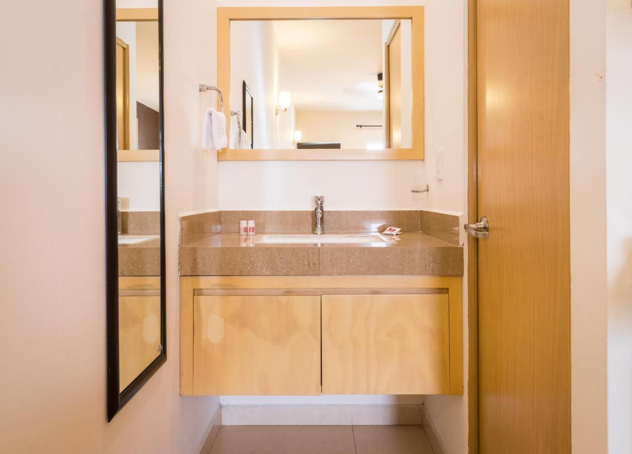 Nova Hotel Cadereyta Jiménez Eksteriør bilde