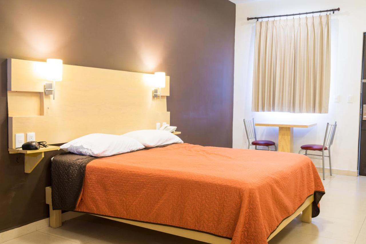 Nova Hotel Cadereyta Jiménez Eksteriør bilde
